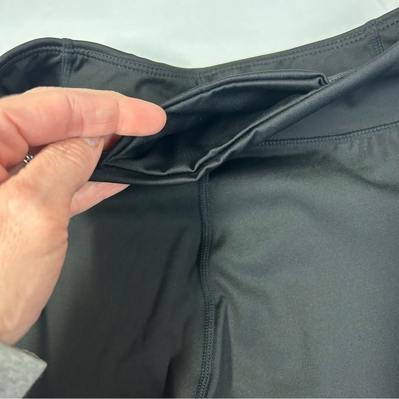 NWT Blooming Jelly Womens Athletic Shorts Sz S Pockets Stretch Biking Gym Black - Picture 6 of 14